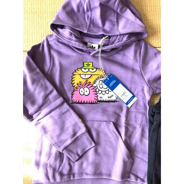 adidas(アディダス)のadidas ジャージ上下セットアップ　130cm 新品 キッズ/ベビー/マタニティのキッズ服女の子用(90cm~)(ジャケット/上着)の商品写真