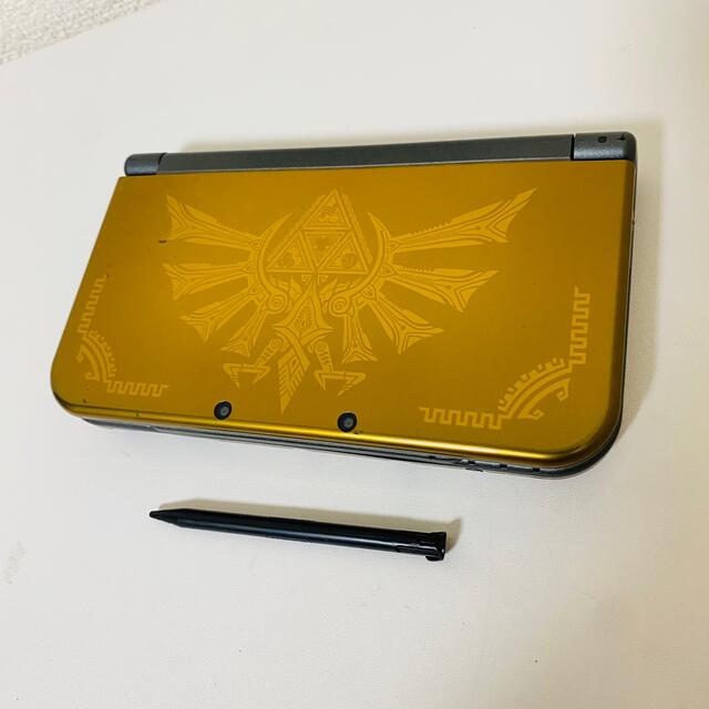 ニンテンドー3DS(ニンテンドー3DS)のNewニンテンドー3DSLL本体 ハイラルエディション エンタメ/ホビーのゲームソフト/ゲーム機本体(携帯用ゲーム機本体)の商品写真