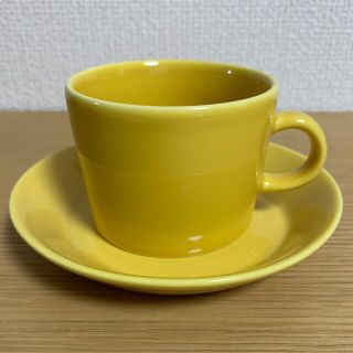 イッタラ(iittala)の２客　イッタラ　ティーマ　イエロー(食器)