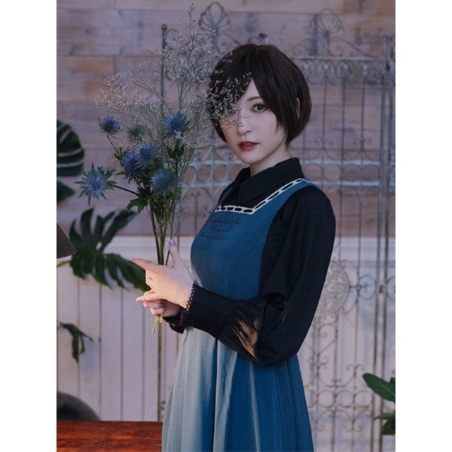 Maison de FLEUR - 【canone】夜の庭園ジャンパースカート【神田 Maison de FLEUR - 【canone】夜の庭園ジャンパースカート【神田