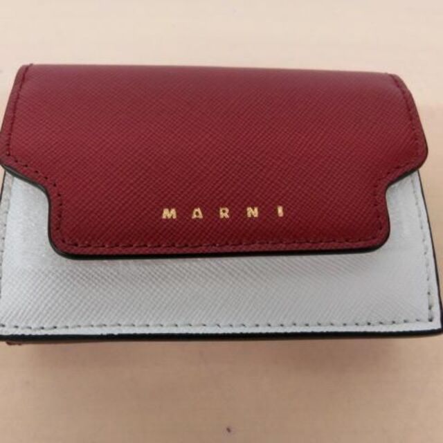 代引き人気 新品・未使用 入手困難 国内即発 レザー 三つ折り財布
