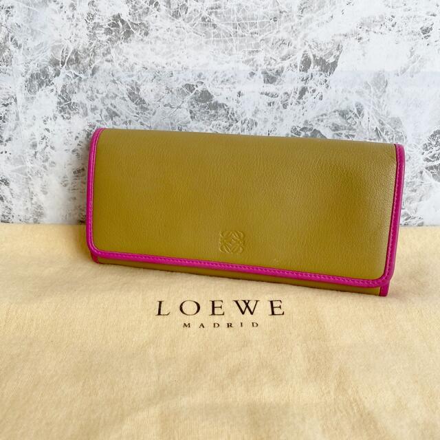 安い LOEWE - 美品 ロエベ LOEWE 長 財布 ウォレット レザー 二つ折 ピンク 財布