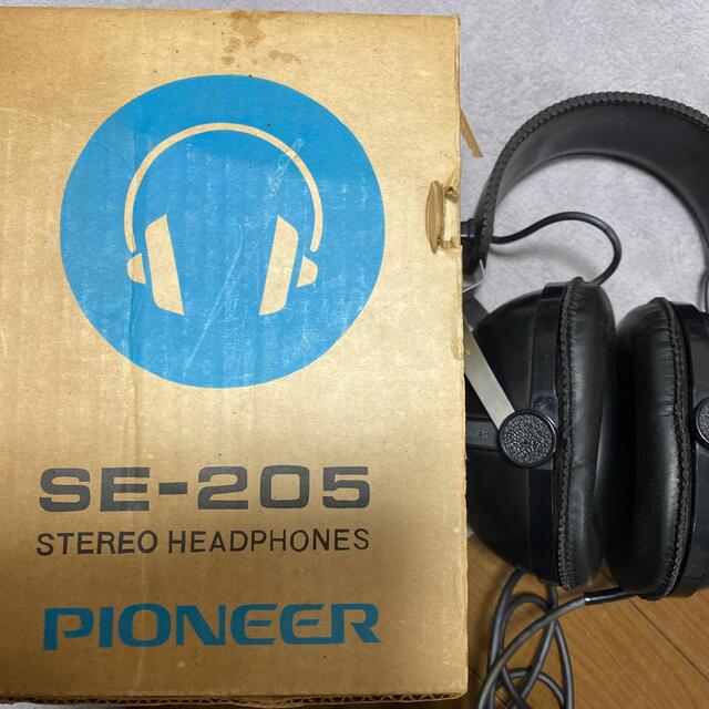 Pioneer(パイオニア)のPioneer se-205 密着型ヘッドホン　 スマホ/家電/カメラのオーディオ機器(ヘッドフォン/イヤフォン)の商品写真