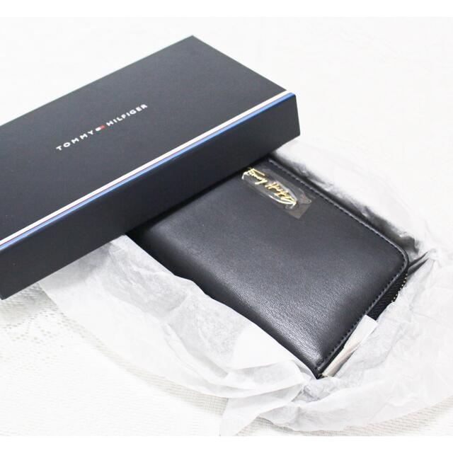 トミーヒルフィガー》箱付新品 ラウンドファスナー式 レザー長財布