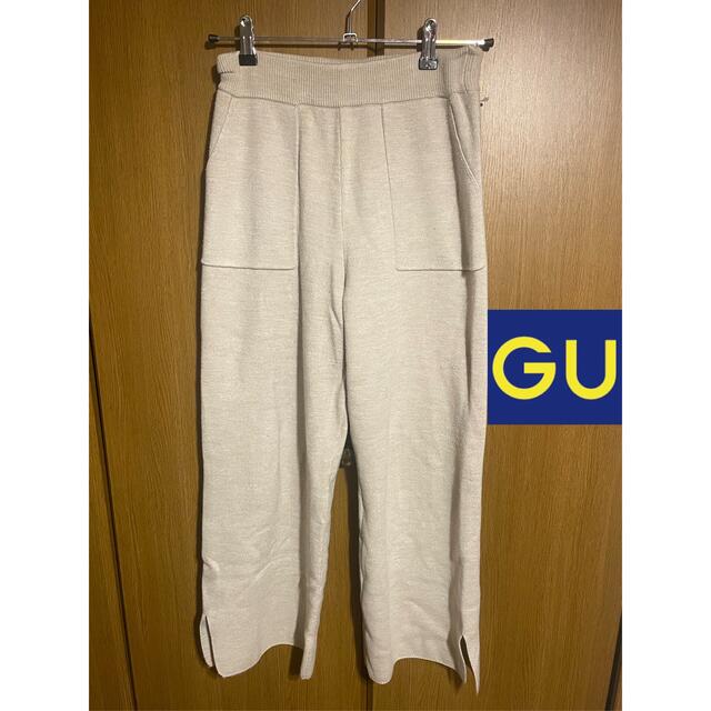 GU(ジーユー)のGU 厚手のパンツ レディースのパンツ(カジュアルパンツ)の商品写真