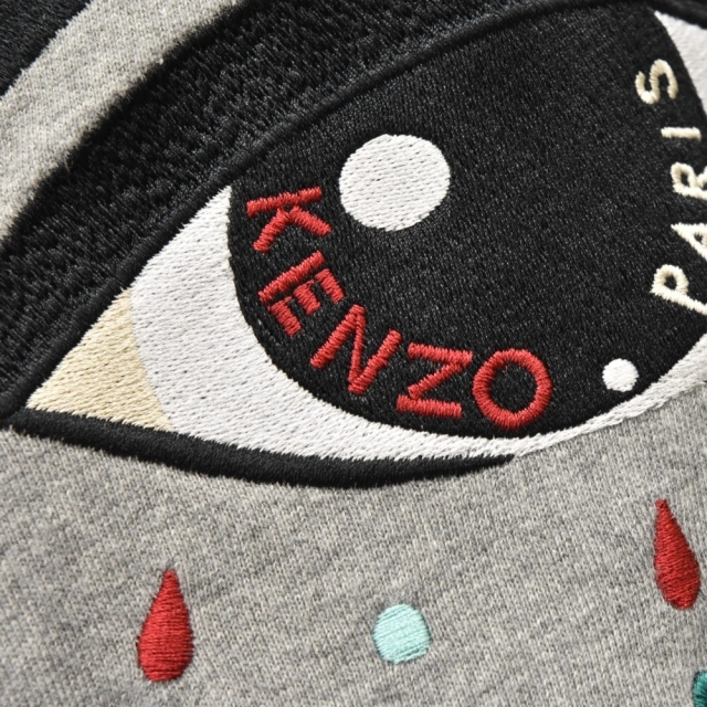 KENZO(ケンゾー)のKENZO ケンゾー フロントEYE刺繍デザイン クルーネックスウェットトレーナー グレー F865SW0554XC メンズのトップス(スウェット)の商品写真