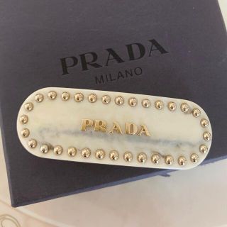 プラダ(PRADA)のプラダ♡スタッズバレッタ♡ヘアクリップ(バレッタ/ヘアクリップ)