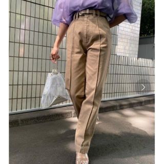 アメリヴィンテージ(Ameri VINTAGE)のAMERI / CENTER PRESS STRAIGHT DENIM(デニム/ジーンズ)