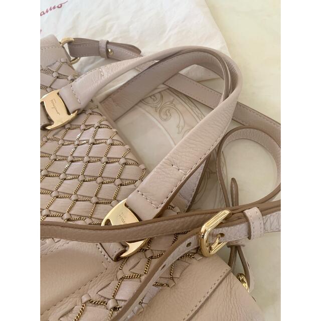 Ferragamo(フェラガモ)の♡マックニャン様♡専用 レディースのバッグ(ハンドバッグ)の商品写真