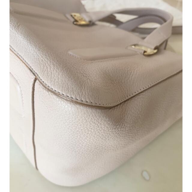 Ferragamo(フェラガモ)の♡マックニャン様♡専用 レディースのバッグ(ハンドバッグ)の商品写真