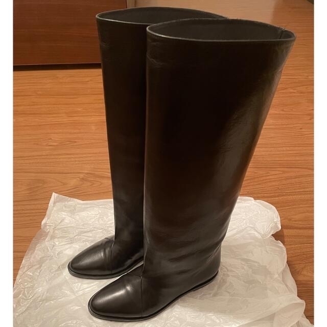 L'Appartement DEUXIEME CLASSE(アパルトモンドゥーズィエムクラス)のBRENTA Cover Boots アパルトモン　ロングブーツ レディースの靴/シューズ(ブーツ)の商品写真