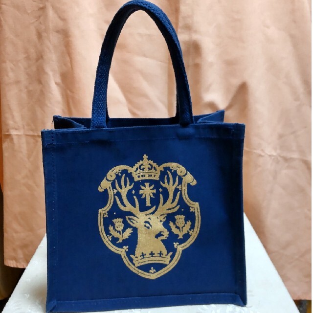 エリザベス女王避暑地ホリールード宮殿公式バッグ