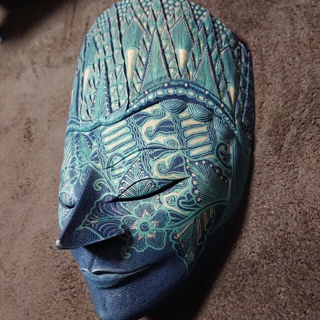 インドネシア製 木彫りマスク③