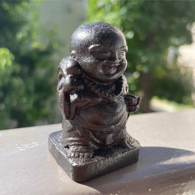 天然沈香木彫り 財福双至の弥勒仏 風水グッズ・置物・吉祥開開運  仏教美術 木彫 エンタメ/ホビーの美術品/アンティーク(彫刻/オブジェ)の商品写真