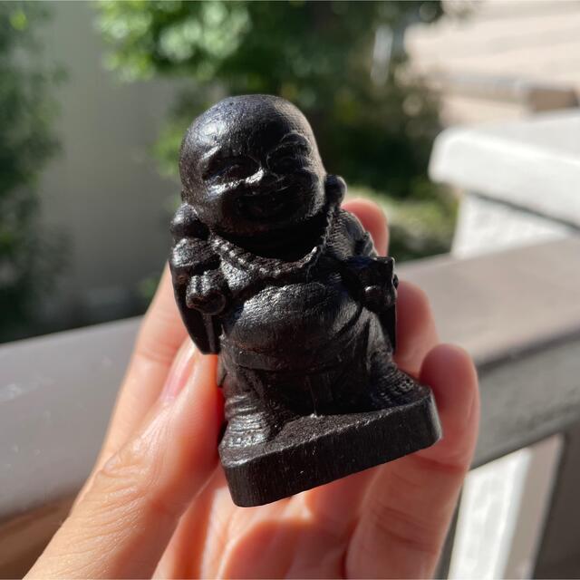 天然沈香木彫り 財福双至の弥勒仏 風水グッズ・置物・吉祥開開運  仏教美術 木彫 エンタメ/ホビーの美術品/アンティーク(彫刻/オブジェ)の商品写真
