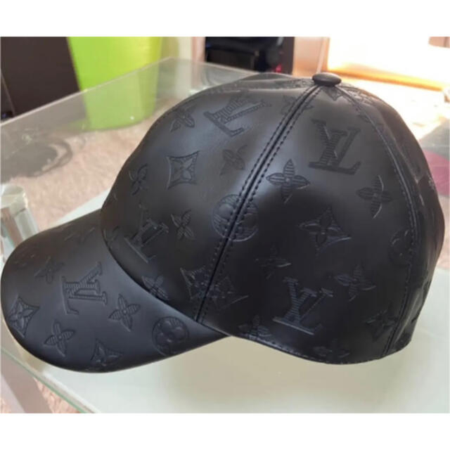 Louis Vuitton Louis Vuitton Monogram Shadow Leather Cap MP2880