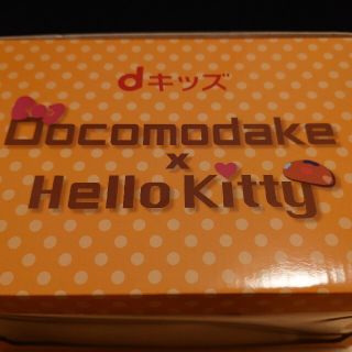 エヌティティドコモ(NTTdocomo)のdキッズオリジナル　ドコモダケ✕ハローキティぬいぐるみ(ノベルティグッズ)