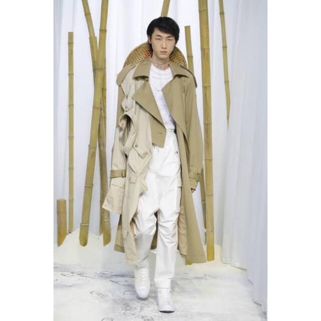 Feng Chen Wangのトレンチコート-