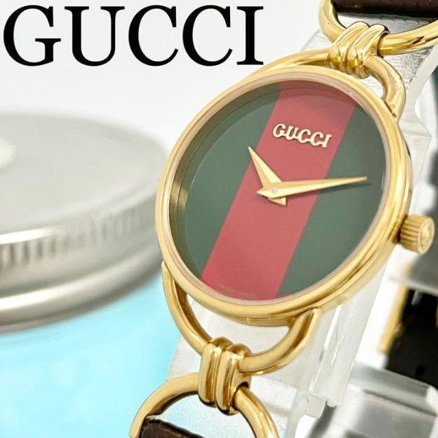 70%OFF!】 425 GUCCI グッチ時計 メンズ腕時計 デイト シンプル