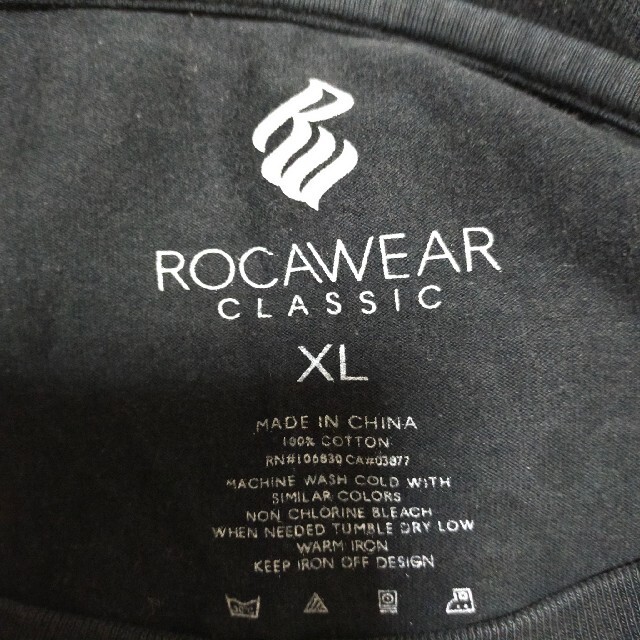 ROCAWEAR ロカウェア　ゆるダボ　オーバーサイズ　ロンＴ　両面プリント　黒 メンズのトップス(Tシャツ/カットソー(七分/長袖))の商品写真