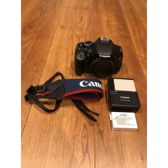 Canon KISS X 5 一眼レフ カメラ-