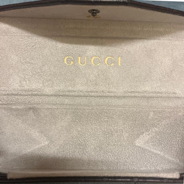 Gucci(グッチ)のGUCCI グッチ メガネケース 折りたたみ レディースのファッション小物(サングラス/メガネ)の商品写真