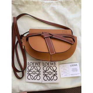日本最大のブランドバッグロエベ ミニショルダーバッグの通販 100点以上 | LOEWEを買うならラクマ