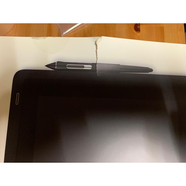 Wacom(ワコム)のWacom Cintiq 16 FHD ブラック DTK1660 スマホ/家電/カメラのPC/タブレット(タブレット)の商品写真