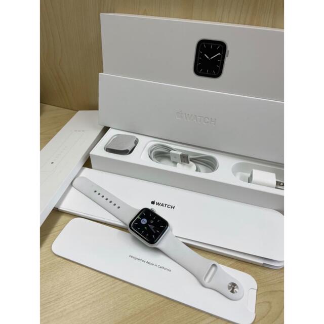 Apple Watch(アップルウォッチ)のApple Watch series5 メンズの時計(腕時計(デジタル))の商品写真
