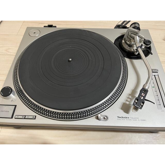 美品Technicsターンテーブル2個、Vestaxミキサー、レコード80枚 美品Technicsターンテーブル2個、Vestaxミキサー、レコード80枚