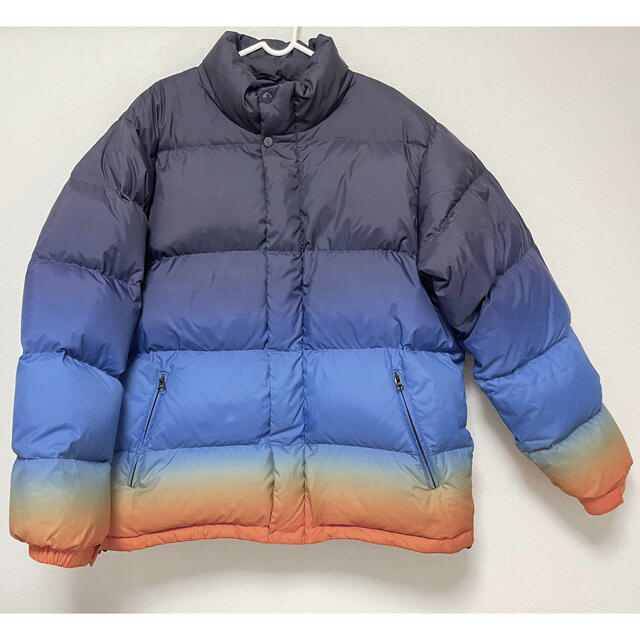 Supreme(シュプリーム)のSupreme Gradient Puffy Jacket メンズのジャケット/アウター(ダウンジャケット)の商品写真