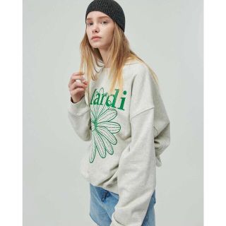 新品 タグ付き】マルディメクルディ Mardi Mercredi スウェットの通販