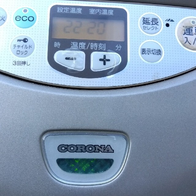 コロナ - コロナ石油ファンヒーター2010年製品の通販 by やま コロナ - コロナ石油ファンヒーター2010年製品の通販 by やま