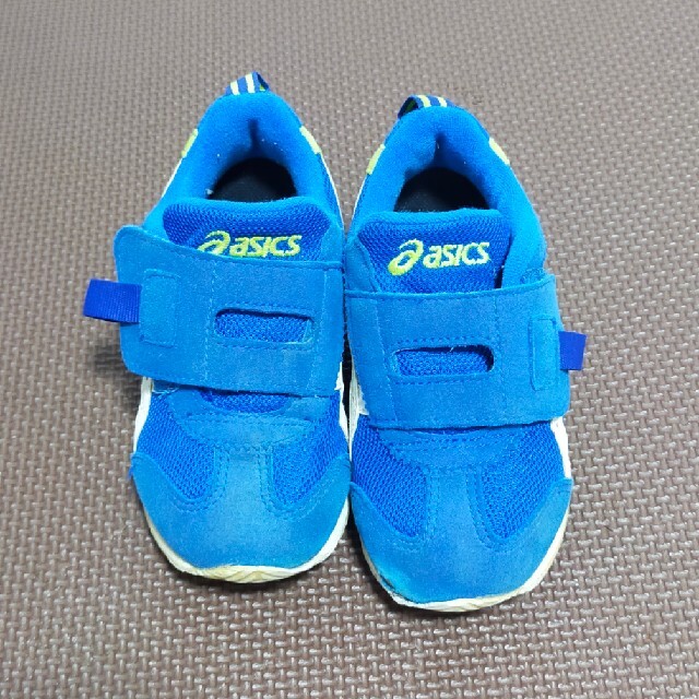 asics(アシックス)のアシックス スニーカー キッズ/ベビー/マタニティのキッズ靴/シューズ(15cm~)(スニーカー)の商品写真