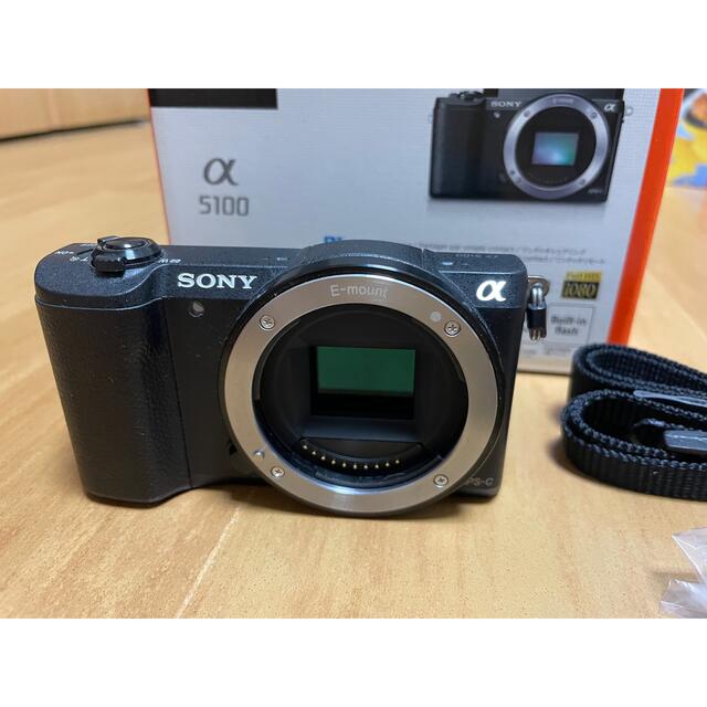 専用出品！SONY カメラ α5100 本体ミラーレス一眼