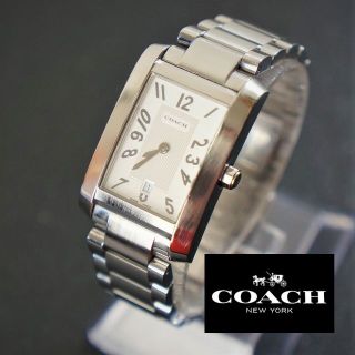 コーチ(COACH)の【稼働品】COACH　　白文字盤　　電池交換済　スイス製(腕時計)