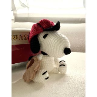 スヌーピー(SNOOPY)のスヌーピー（ベースボール）⭐️ハンドメイドあみぐるみ／ぬいぐるみ(あみぐるみ)