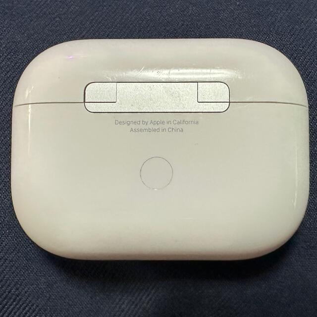 Apple(アップル)のAirPodsPro 第一世代 Apple イヤホン 本体 ケース スマホ/家電/カメラのオーディオ機器(ヘッドフォン/イヤフォン)の商品写真