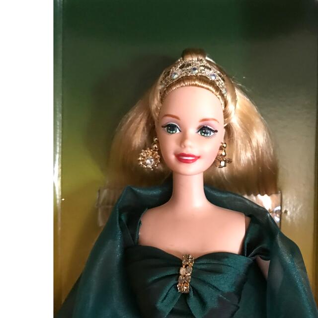 Emerald Enchntment Barbie エンタメ/ホビーのおもちゃ/ぬいぐるみ(その他)の商品写真