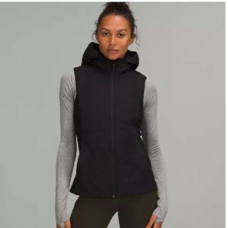 ルルレモン(lululemon)の【lululemon】Another Mile Vest（size4）(ダウンベスト)