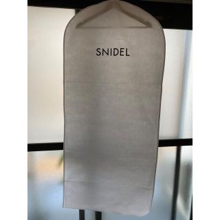 スナイデル(SNIDEL)のsnidel 洋服カバー(押し入れ収納/ハンガー)