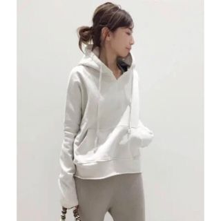 アパルトモンドゥーズィエムクラス(L'Appartement DEUXIEME CLASSE)のL'Appartement【NILI LOTAN】SWEAT HOODIE(パーカー)