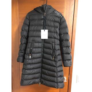 モンクレール(MONCLER)のちえbon様専用　モンクレール　talev 3 黒　肩レザー　moncler(ダウンジャケット)