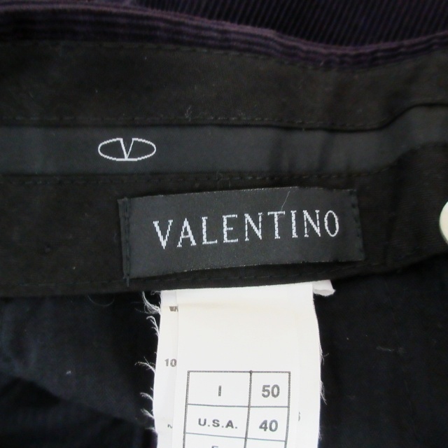 VALENTINO(ヴァレンティノ)のヴァレンティノ ヴァレンチノ  VALENTINO 美品 コーデュロイパンツ 紫 メンズのパンツ(スラックス)の商品写真