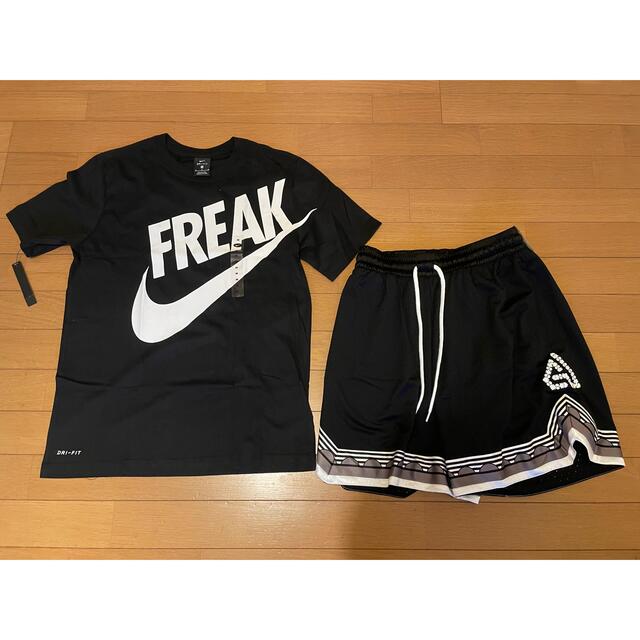 NIKE Tee SHORT PANTS SETUP