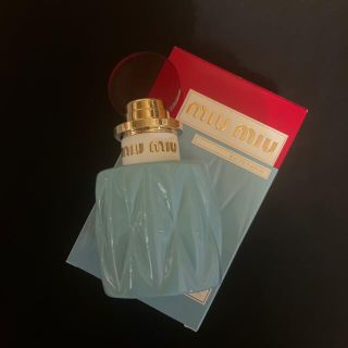 ミュウミュウ(miumiu)のmiumiu香水美品(香水(女性用))