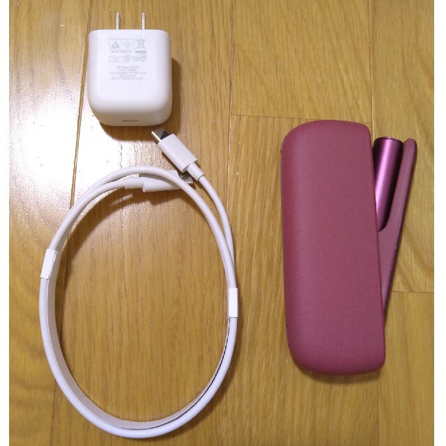 IQOS(アイコス)のiQOS イルマ サンセットレッド  美品 メンズのファッション小物(タバコグッズ)の商品写真