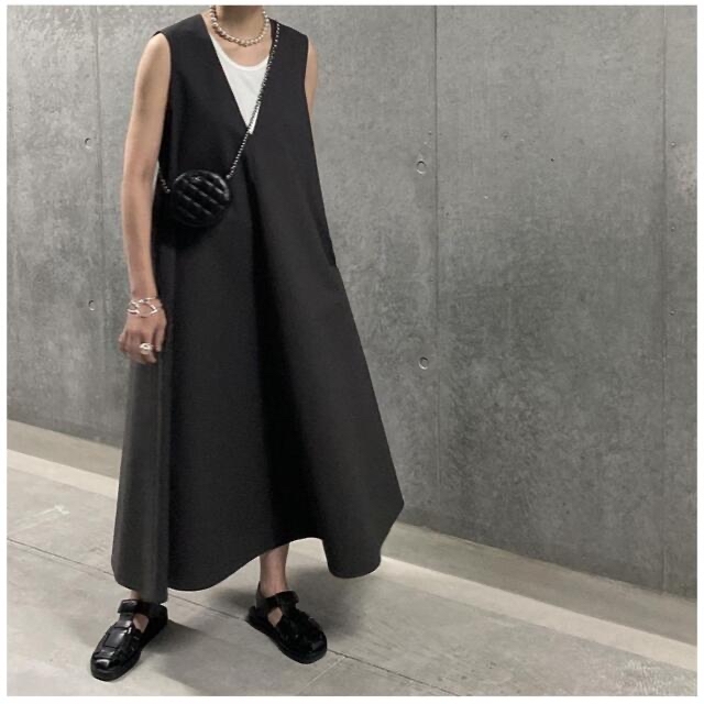 ローヘン lohen バックフォルムワンピース-