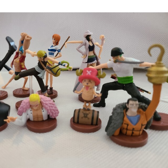 ONE PIECE　ワンピース　チョコエッグ エンタメ/ホビーのおもちゃ/ぬいぐるみ(キャラクターグッズ)の商品写真