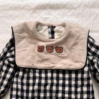 韓国ベビー服　新品　裏起毛　くま　ロンパース　チェック　女の子　襟　73 70(ロンパース)